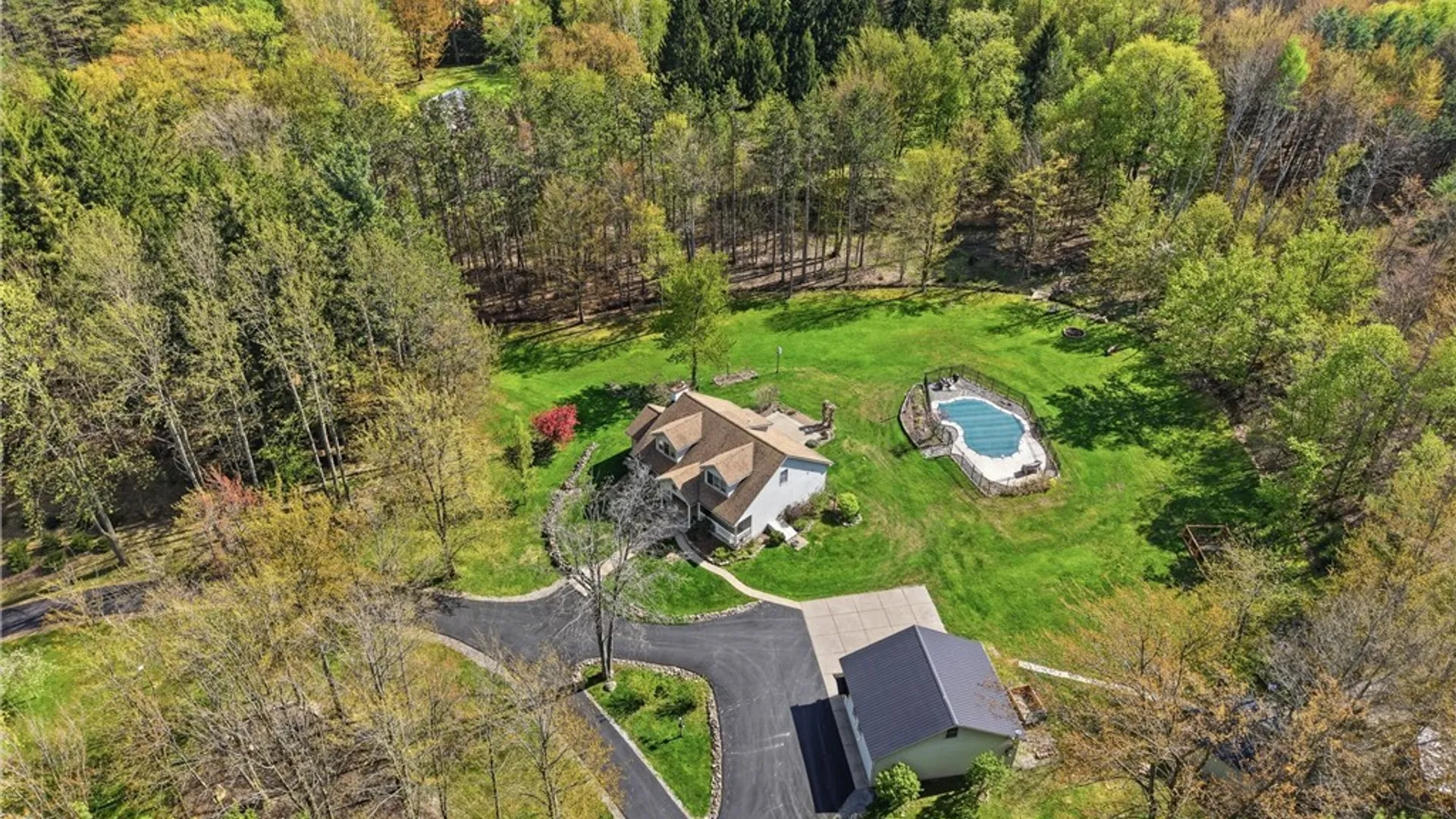 Property at 7790 Lower East Hill Road, Boston, NY 14033 2