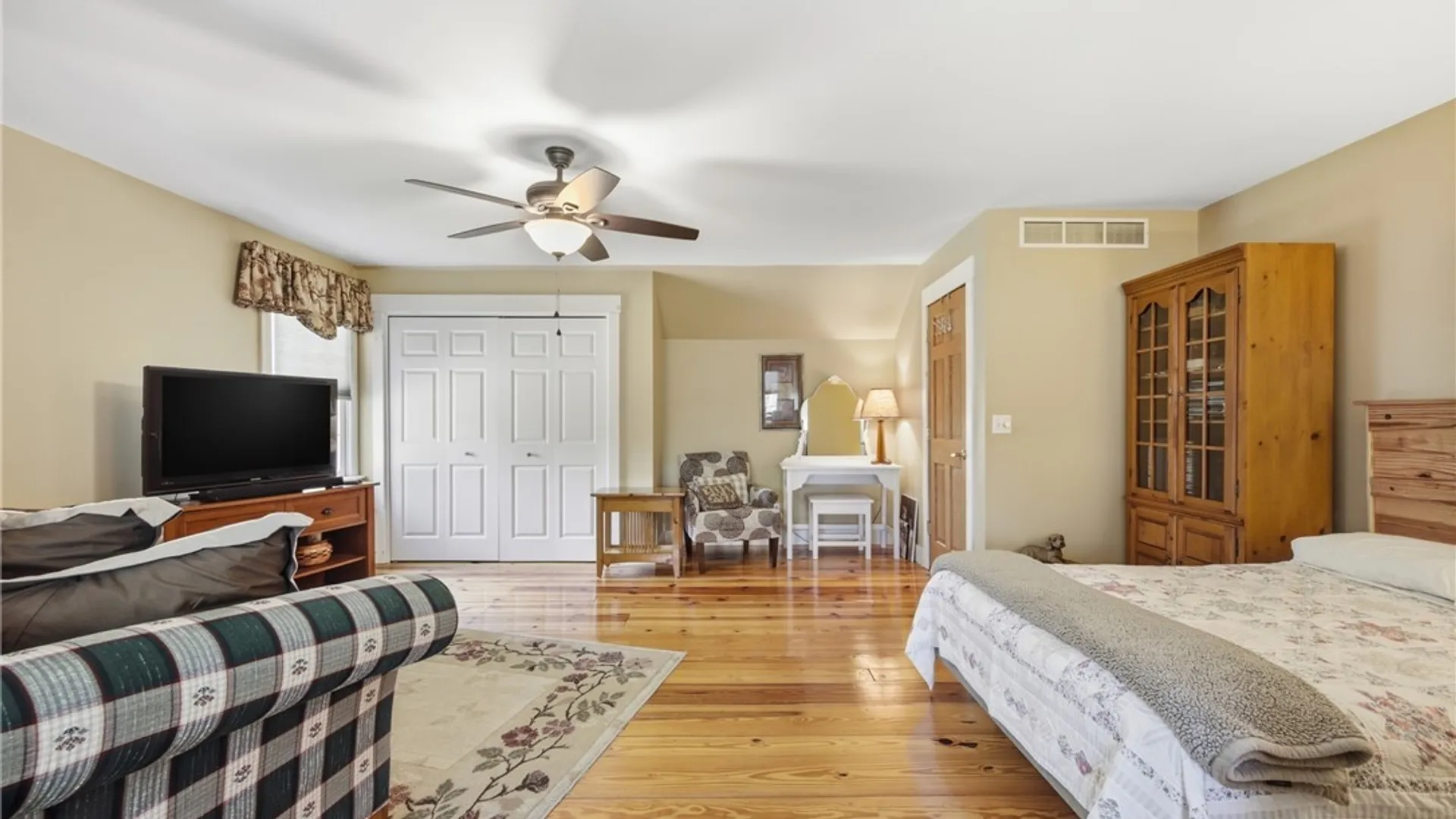 Property at 7790 Lower East Hill Road, Boston, NY 14033 32