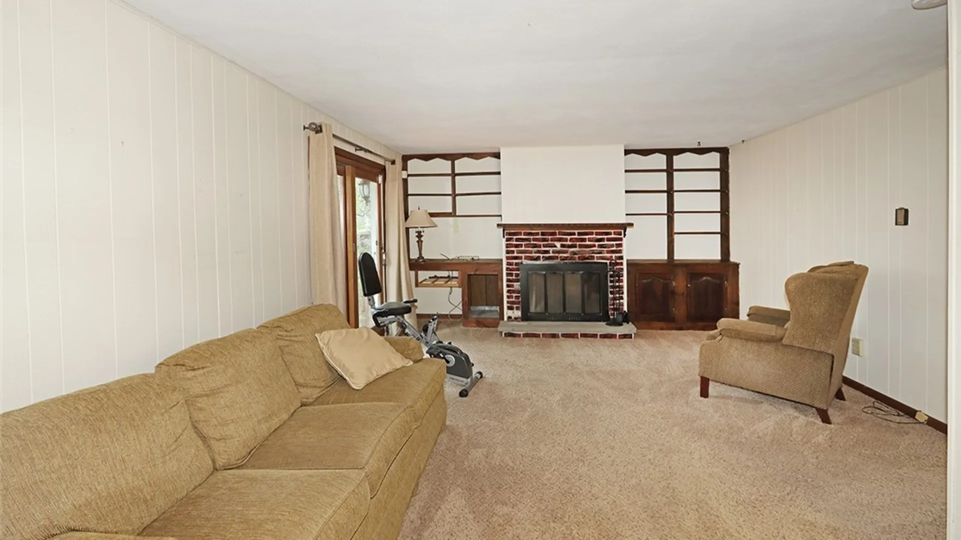 Property at 6118 Smith Road, Cicero, NY 13212 15