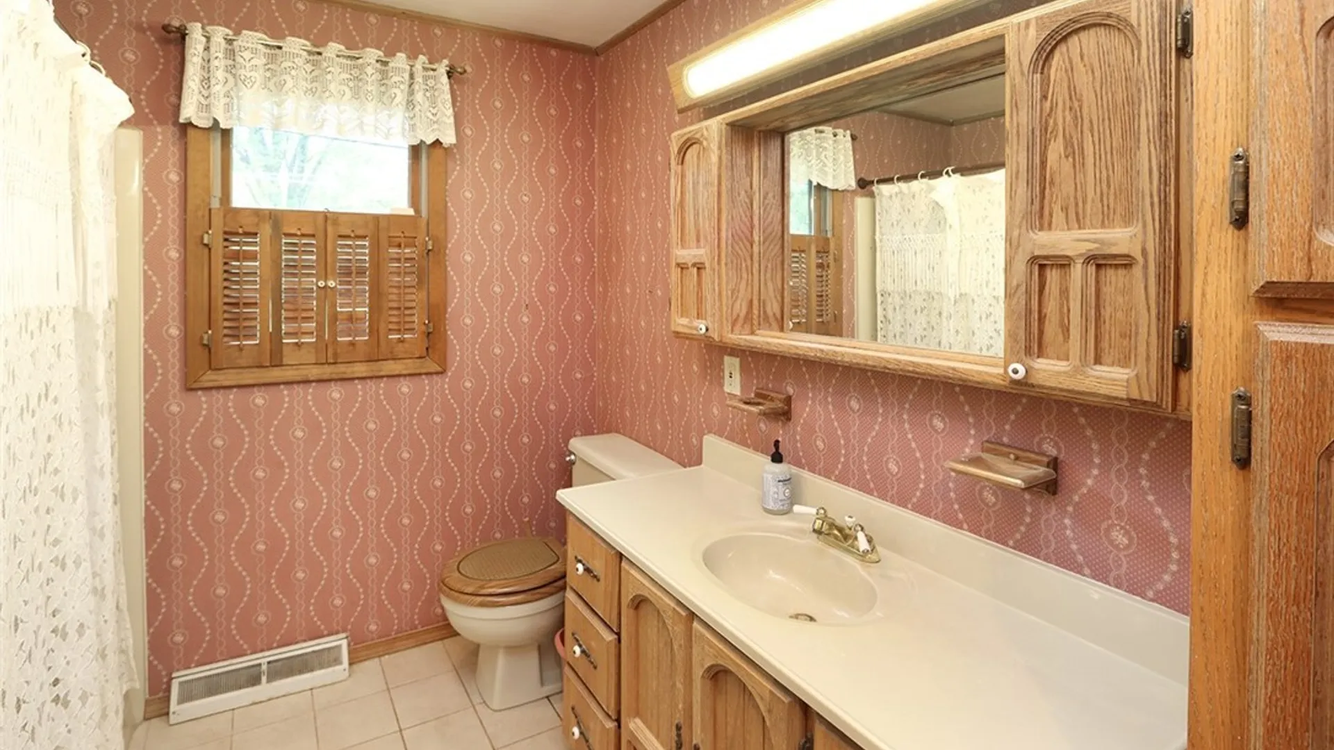 Property at 6118 Smith Road, Cicero, NY 13212 28
