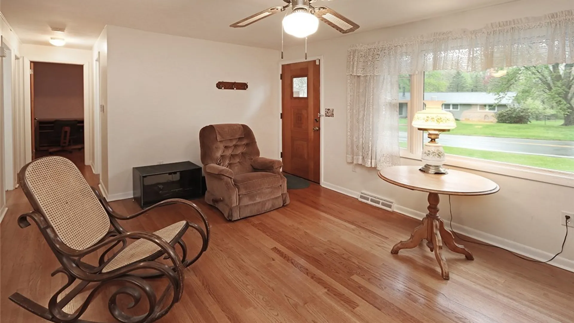 Property at 6118 Smith Road, Cicero, NY 13212 4