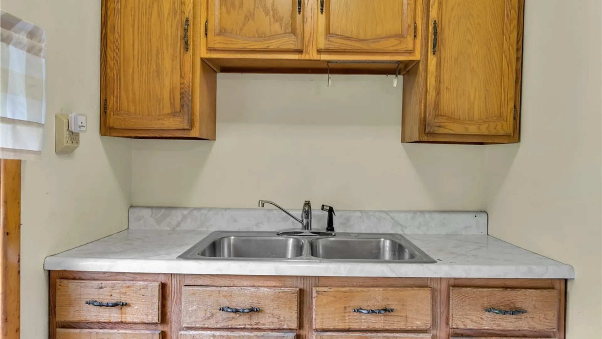 Property at 994 Ridge Road, Lewiston, NY 14092 18