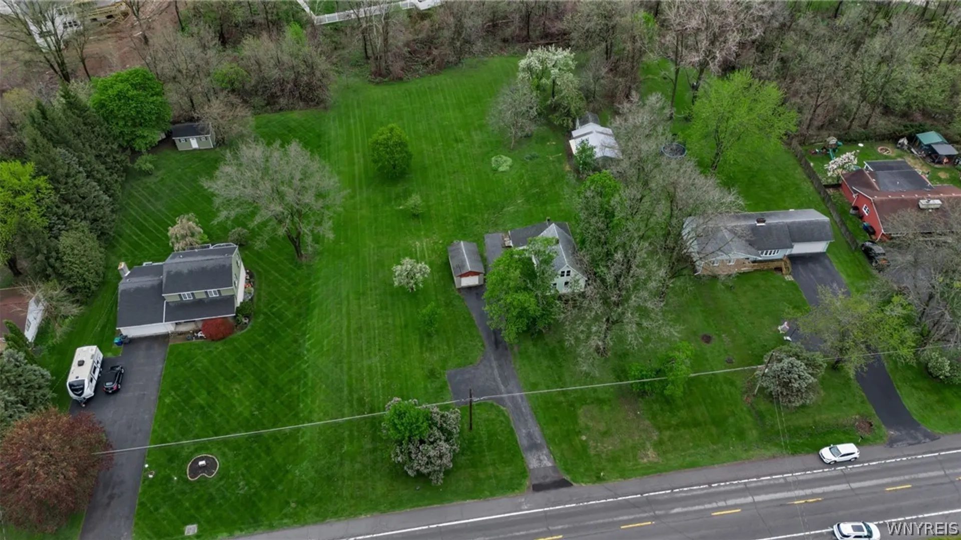 Property at 994 Ridge Road, Lewiston, NY 14092 5