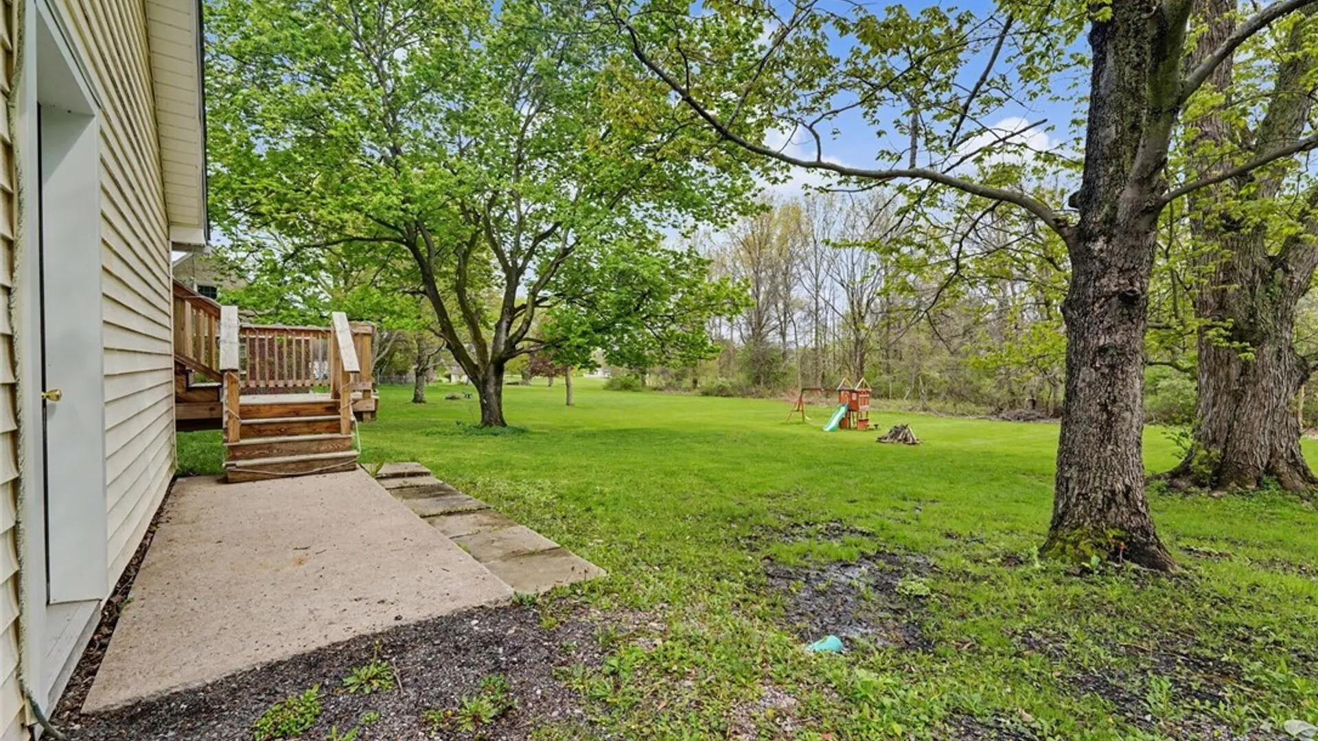 Property at 6244 Boston State Road, Hamburg, NY 14075 6