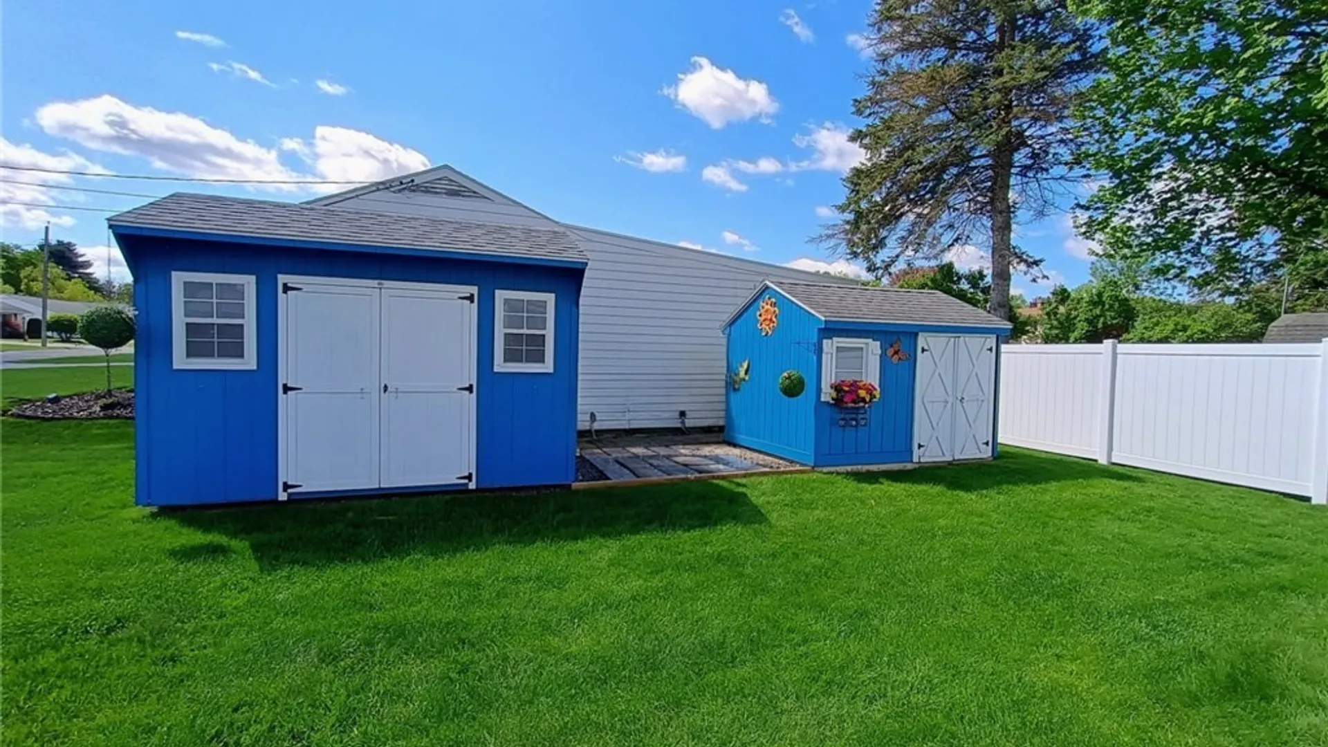 Property at 2 Scott Avenue, New Hartford, NY 13413 7