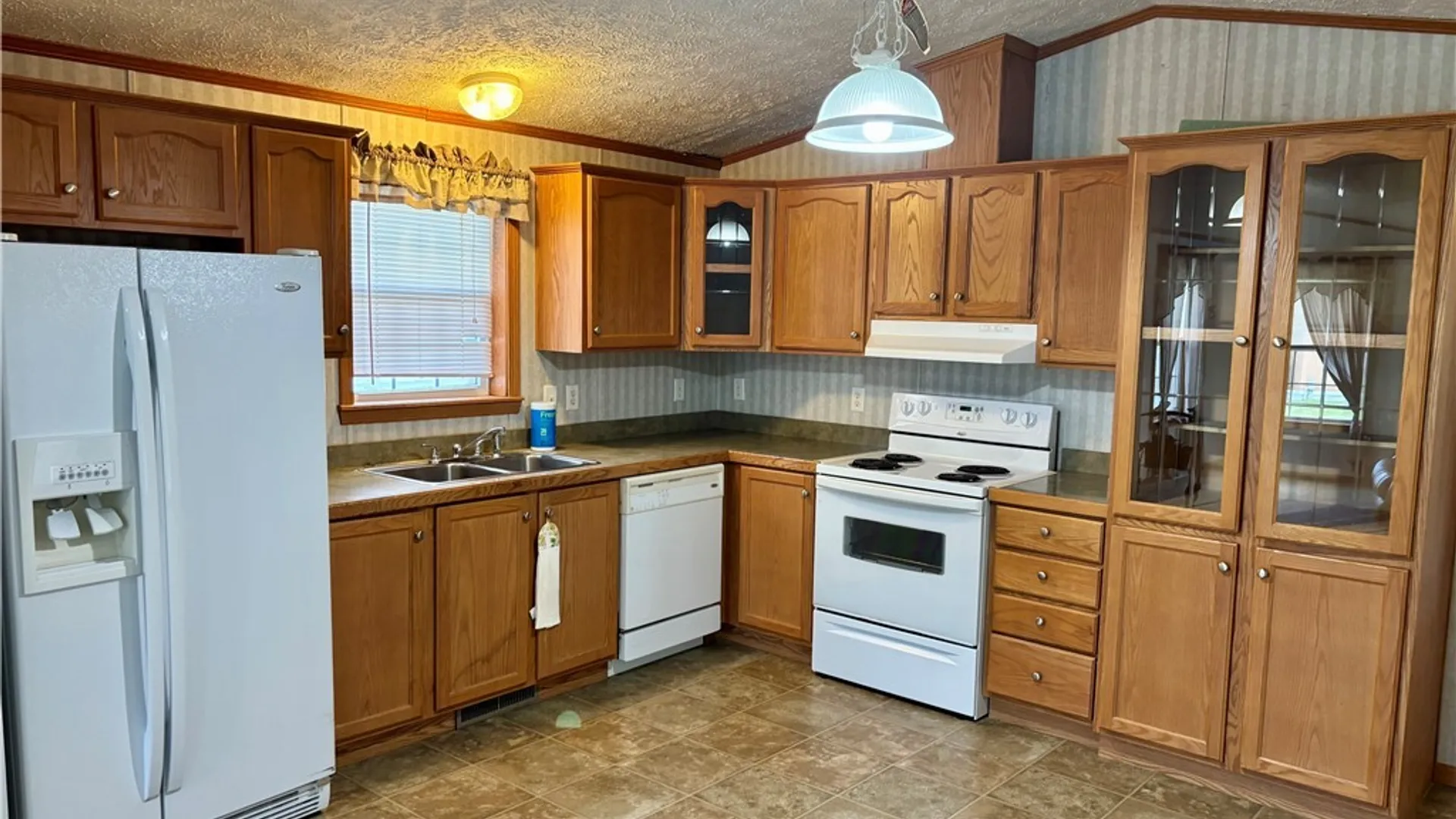 Property at 54 Fairport Road, Pompey, NY 13051 4