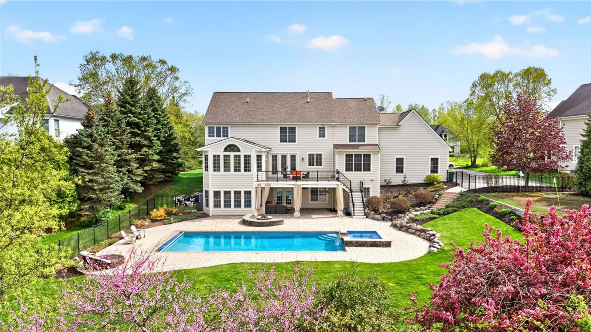 Property at 63 Mahogany Run, Pittsford, NY 14534 3