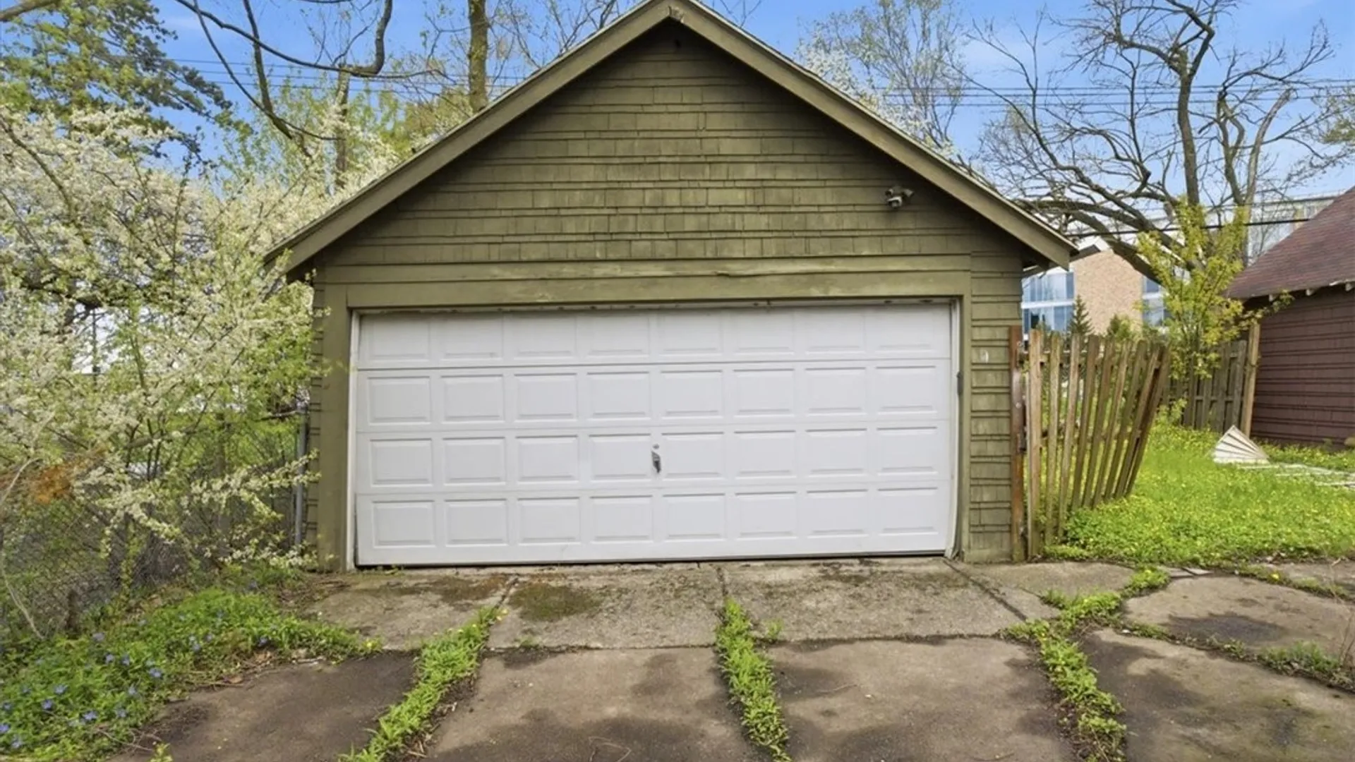 Property at 162 Winspear Avenue, Buffalo, NY 14215 10