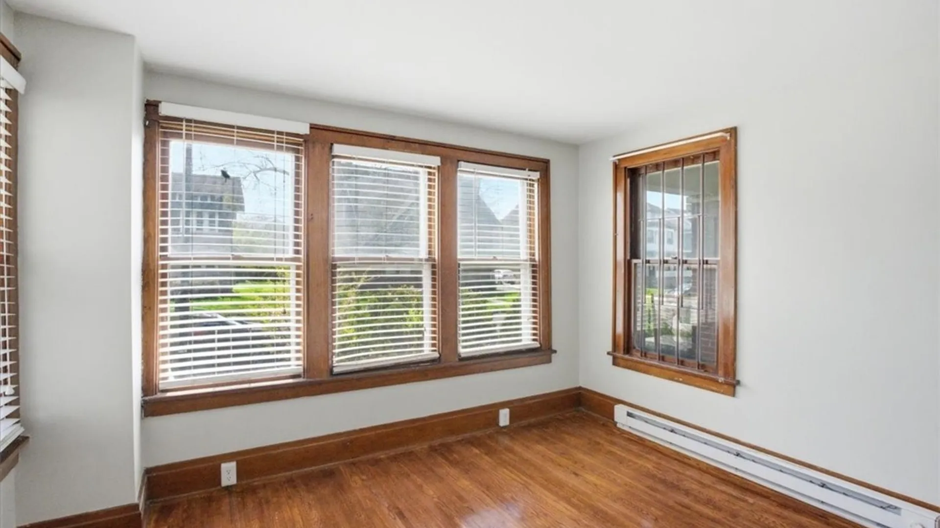 Property at 162 Winspear Avenue, Buffalo, NY 14215 21