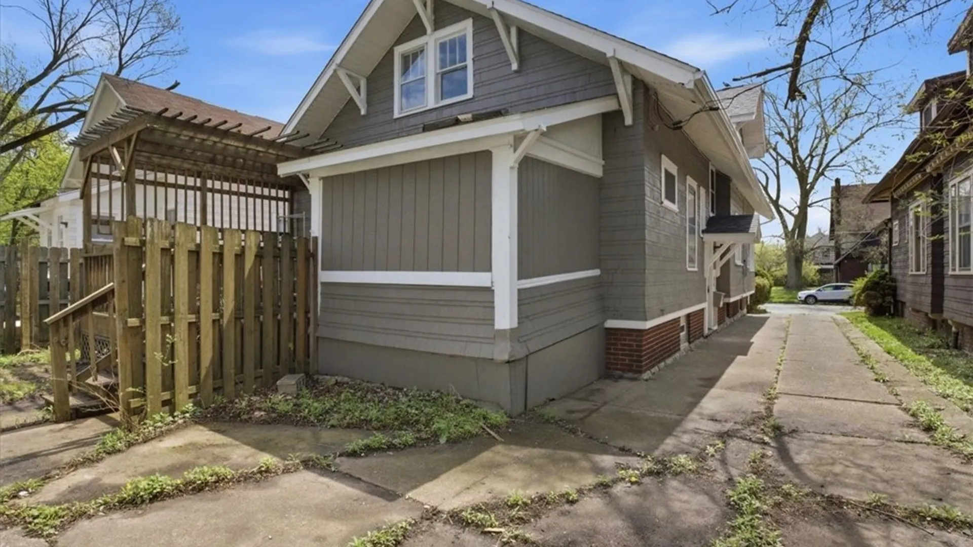 Property at 162 Winspear Avenue, Buffalo, NY 14215 5