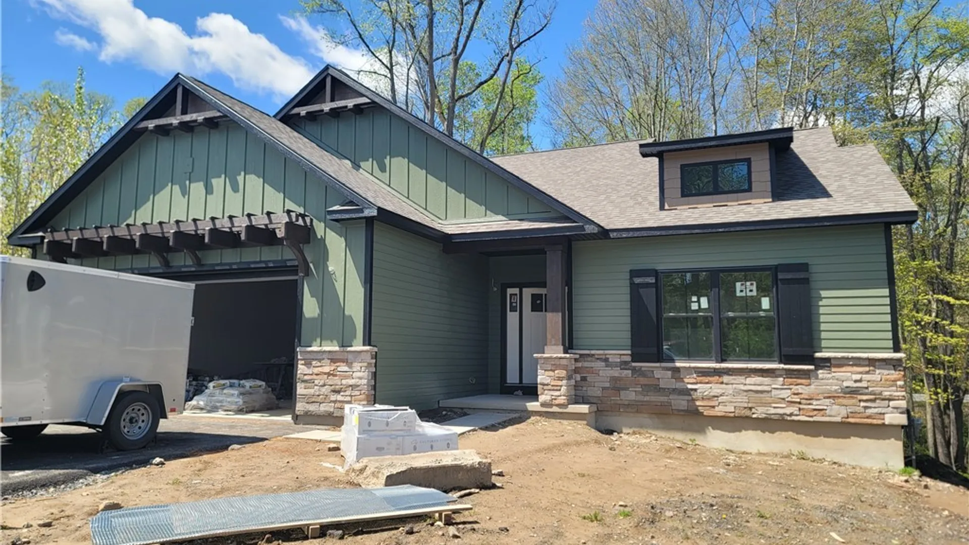 Property at 3201 CARMELLAS Circle, Lysander, NY 13027 46
