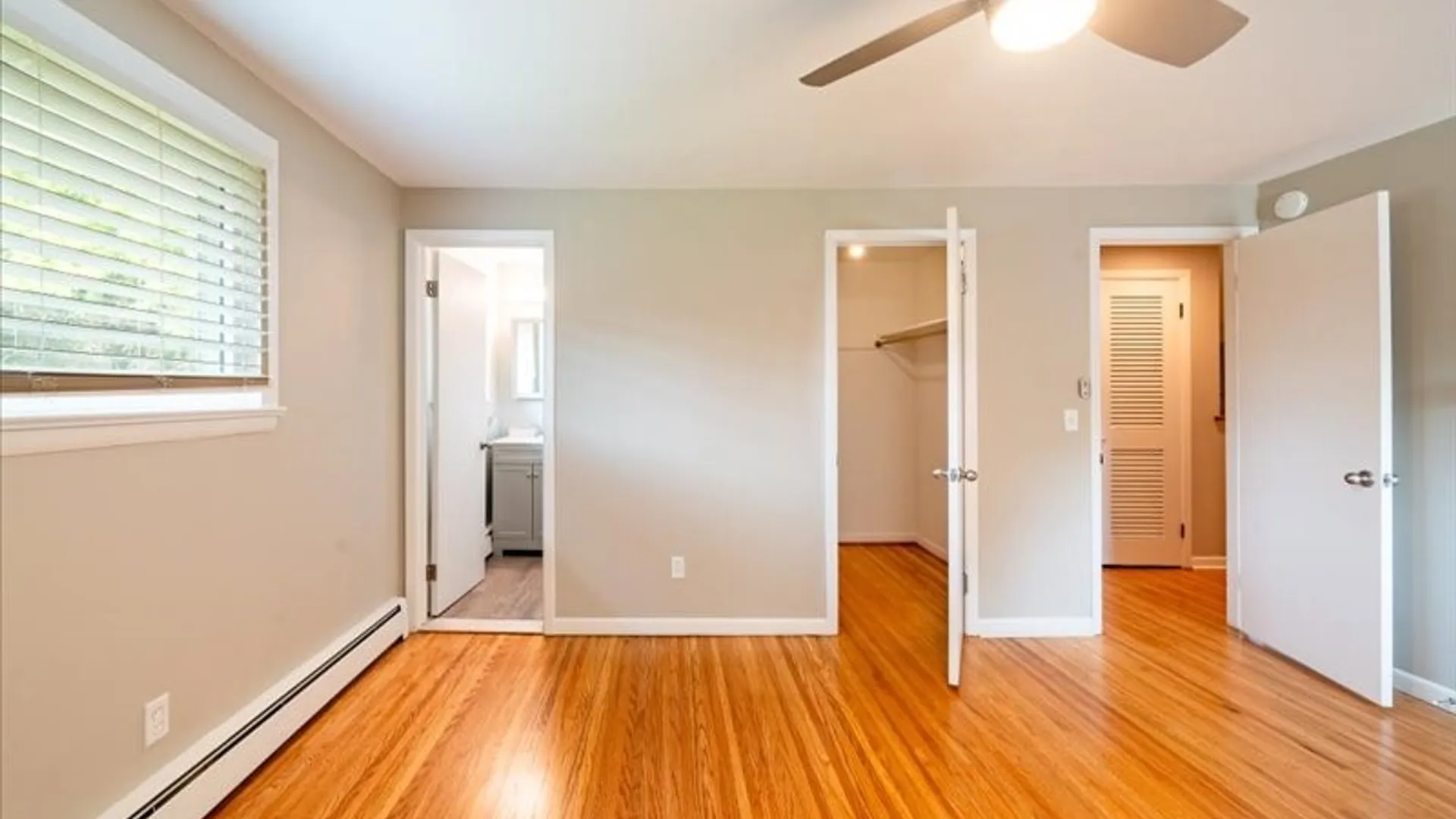 Property at 7 courtenay Circle, Pittsford, NY 14534 33