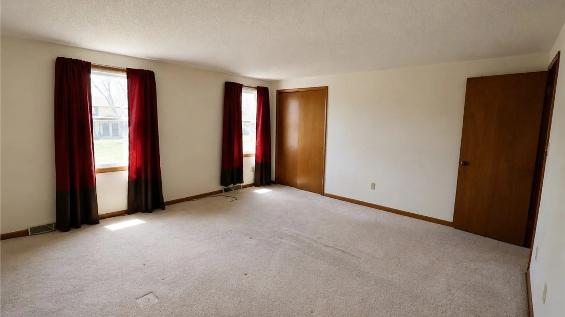 Property at 4382 Twilight Lane, Hamburg, NY 14075 25