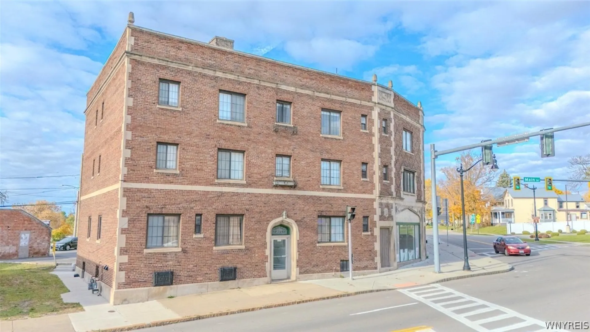 Property at 530 Main Street, Niagara Falls, NY 14301 4