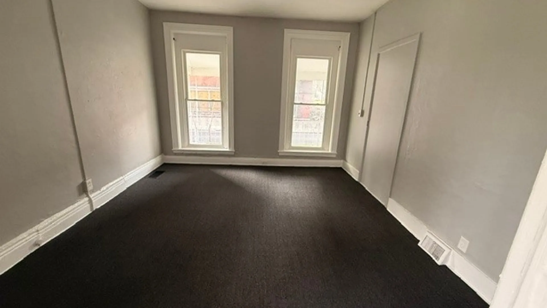 Property at 491 Emslie Street, Buffalo, NY 14212 5
