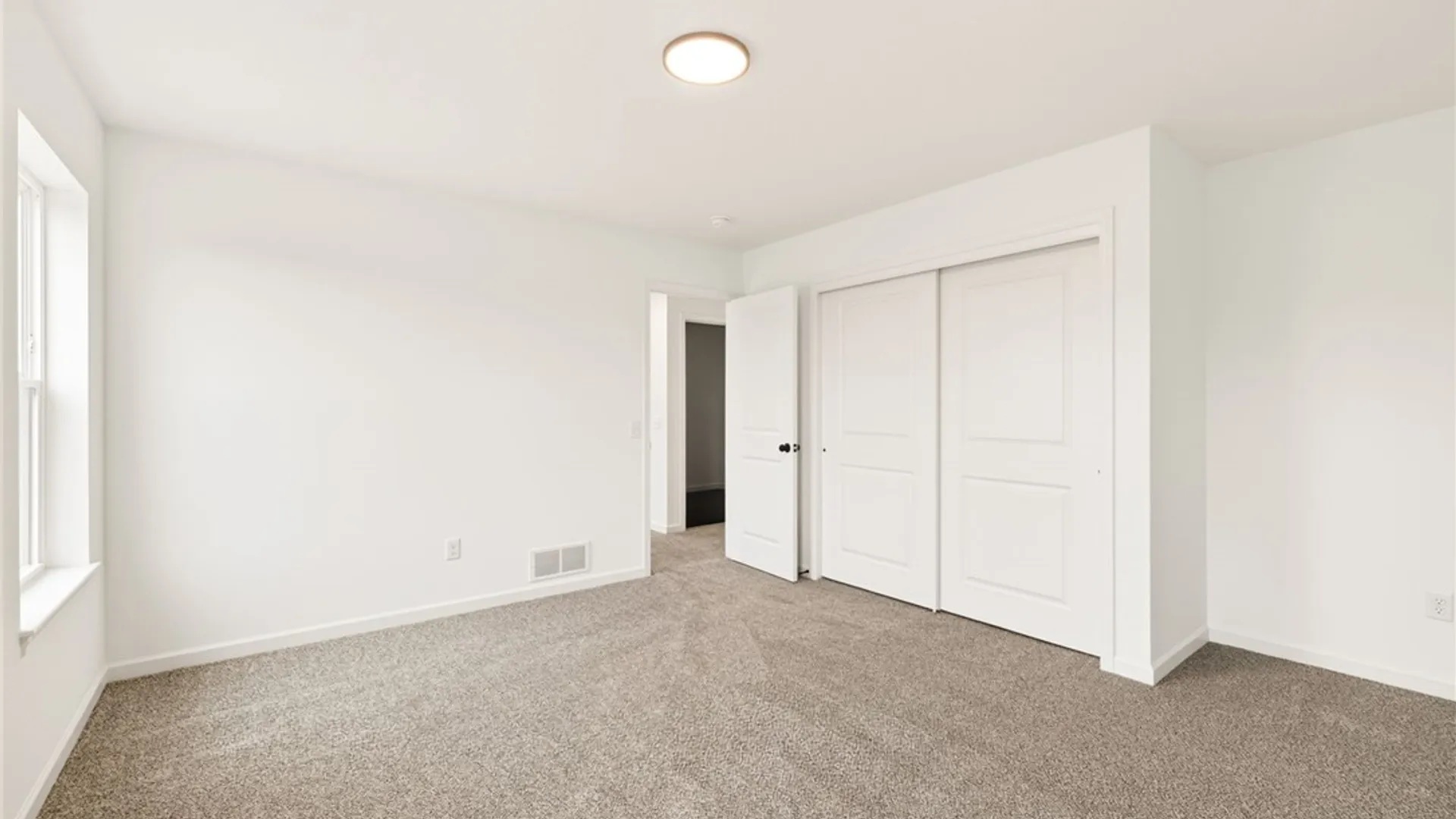 Property at 120 Rockdale Trail, Greece, NY 14612 34
