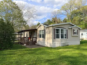 6592 State Route 21, Almond, NY 14803