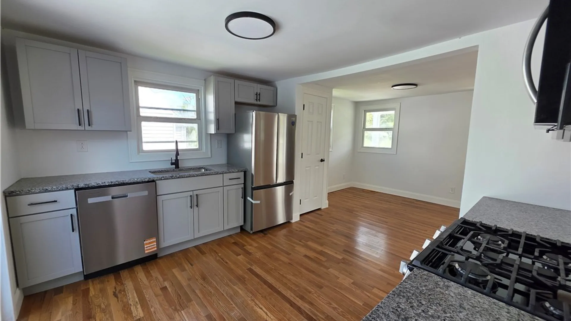 Property at 6 Mayberry Place, New Hartford, NY 13413 12