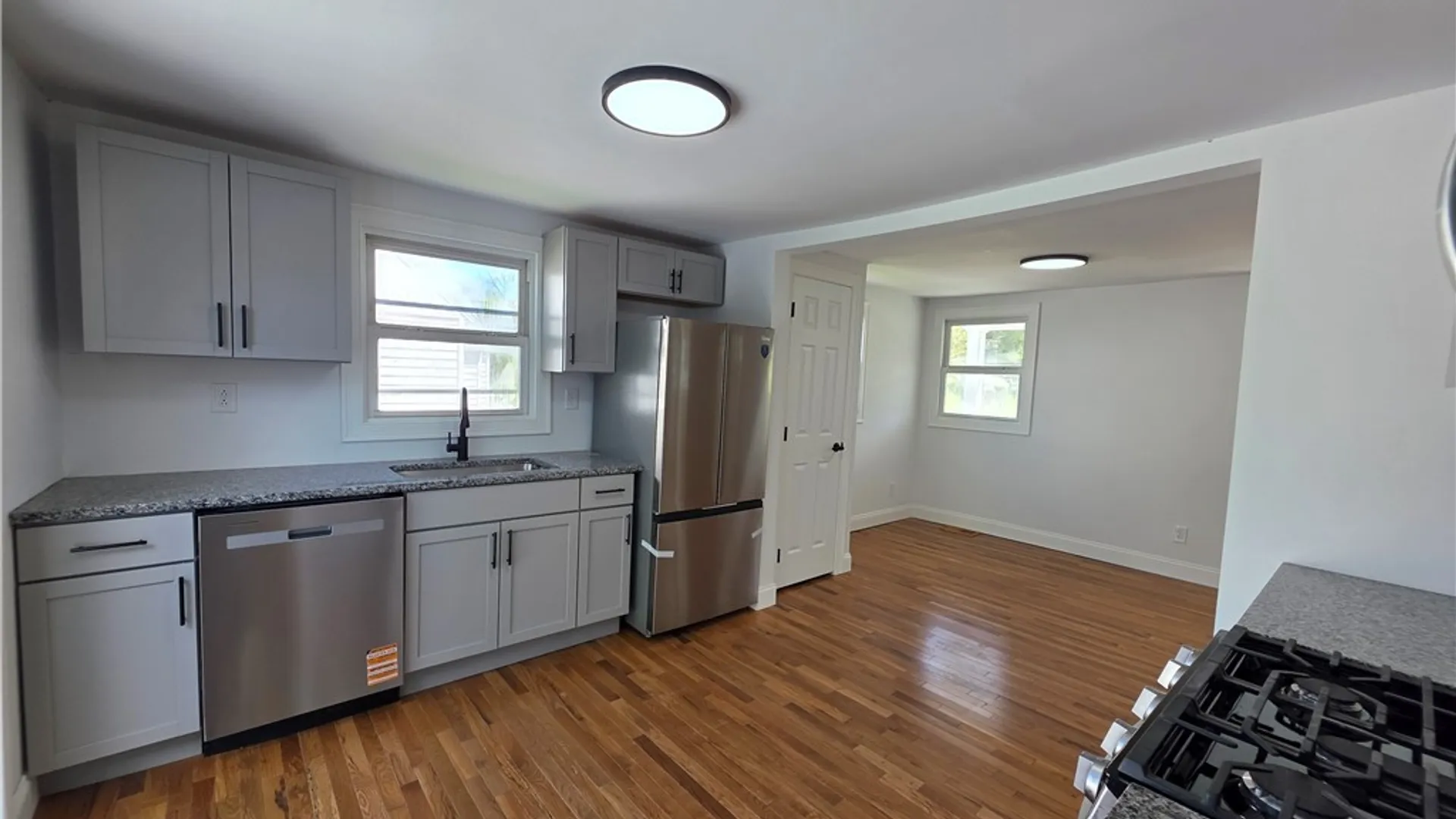 Property at 6 Mayberry Place, New Hartford, NY 13413 16