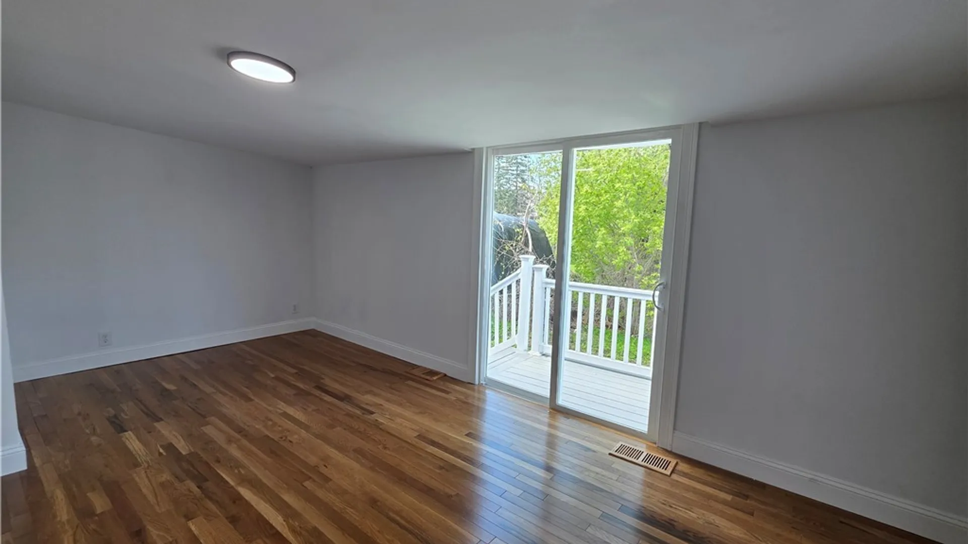 Property at 6 Mayberry Place, New Hartford, NY 13413 19