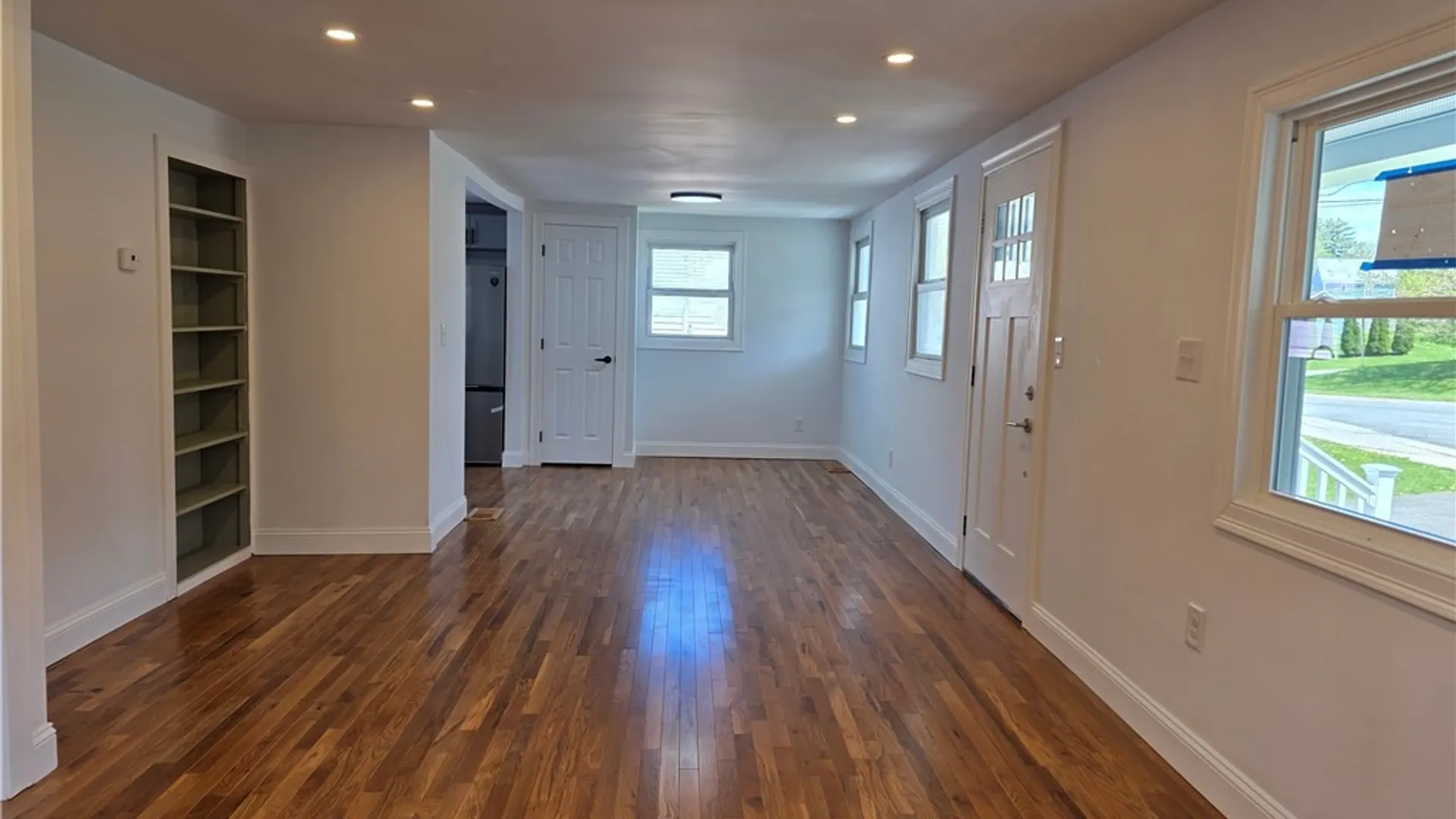 Property at 6 Mayberry Place, New Hartford, NY 13413 5