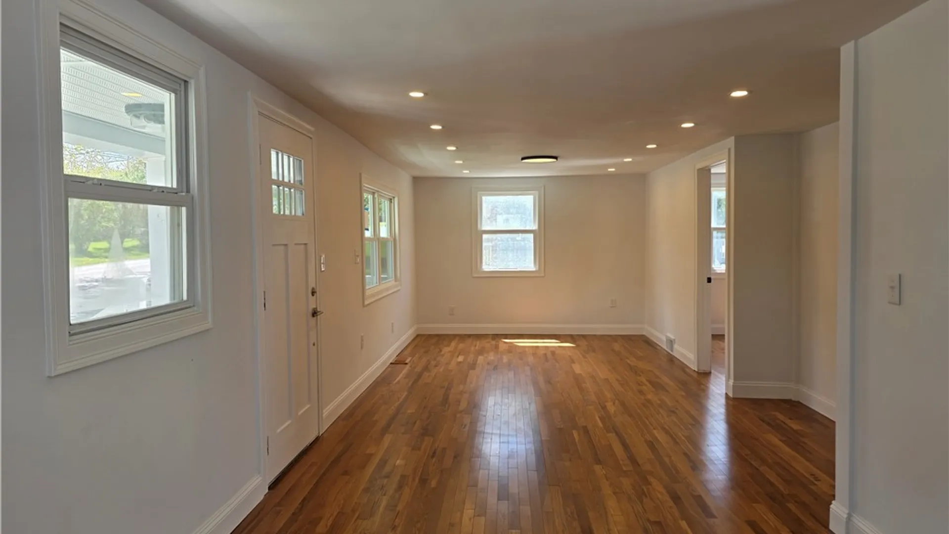 Property at 6 Mayberry Place, New Hartford, NY 13413 6