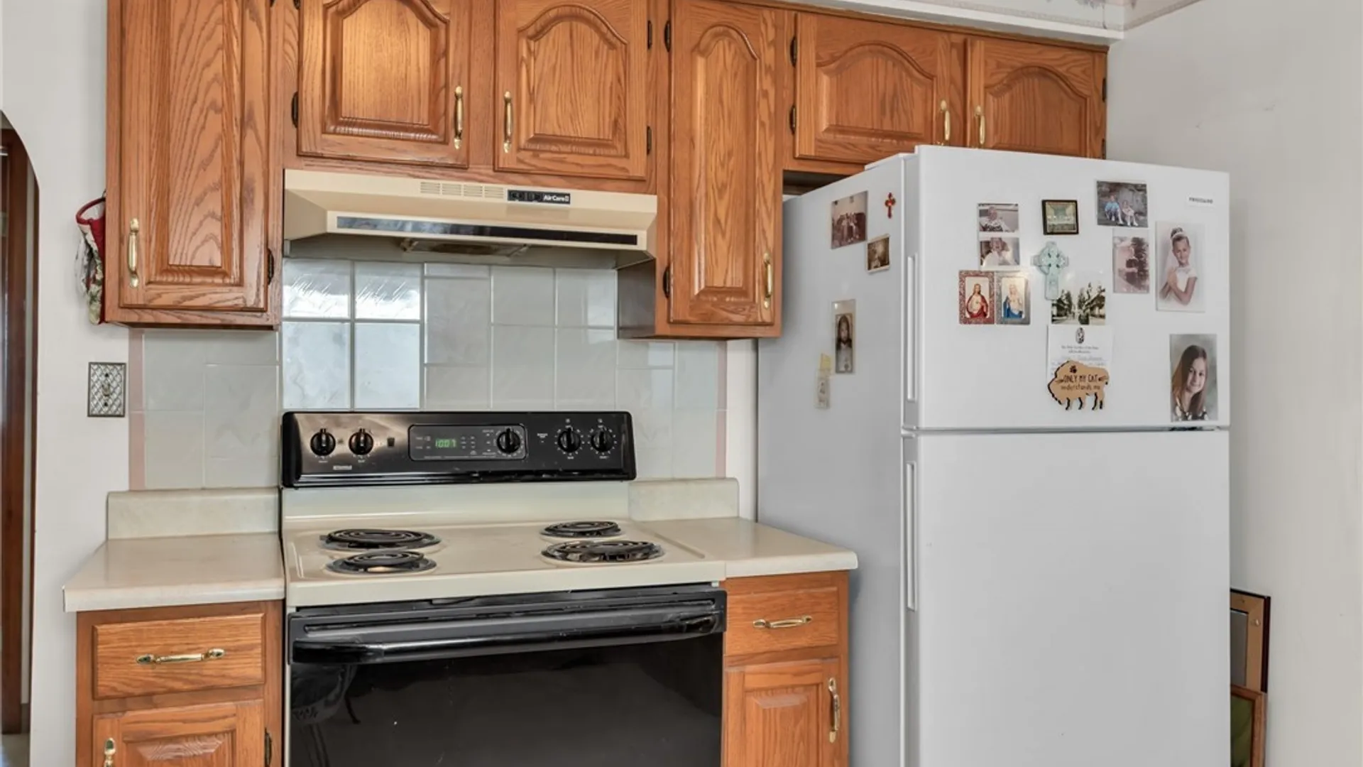 Property at 235 Atlantic Avenue, Cheektowaga, NY 14212 13