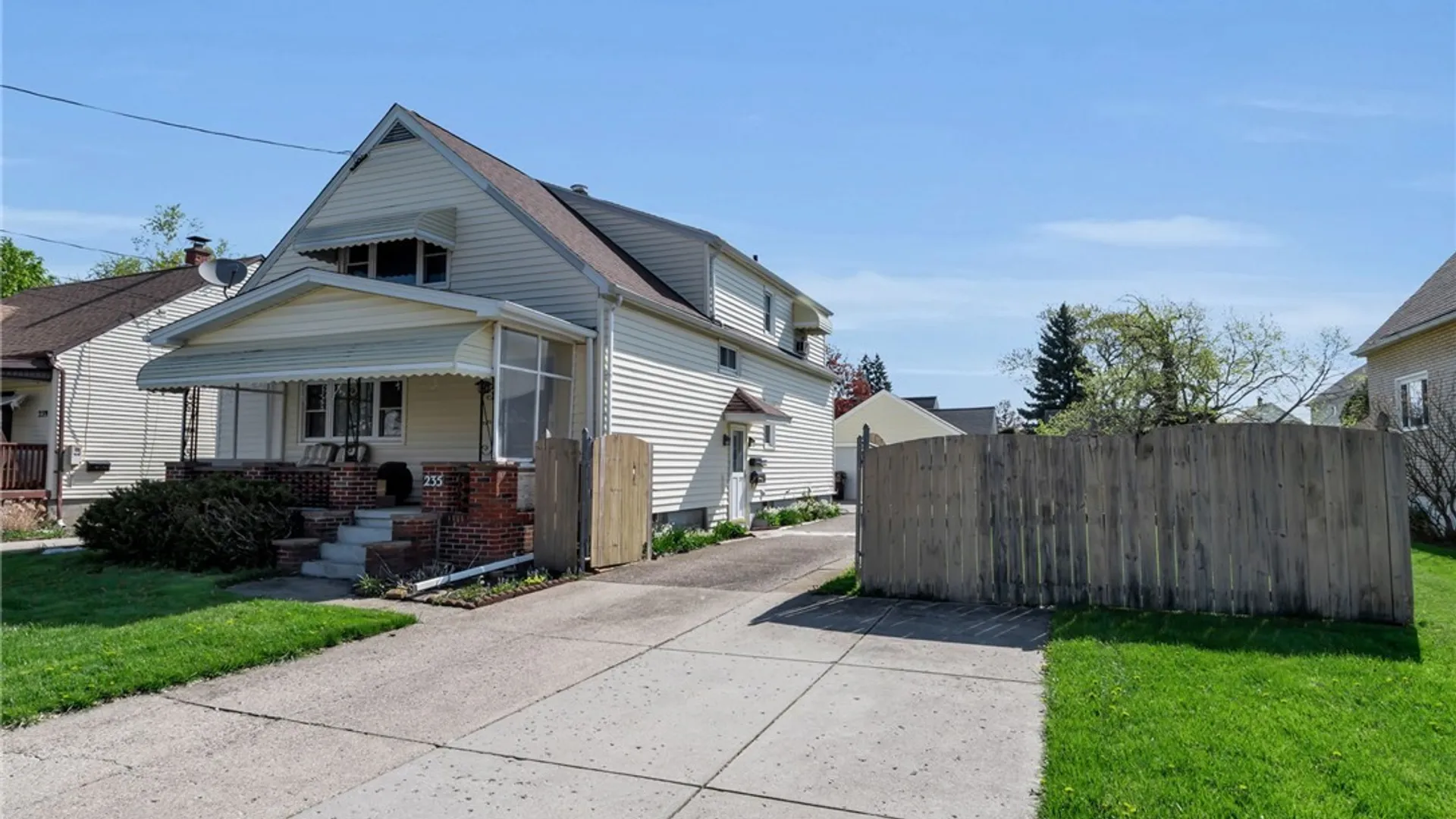 Property at 235 Atlantic Avenue, Cheektowaga, NY 14212 37