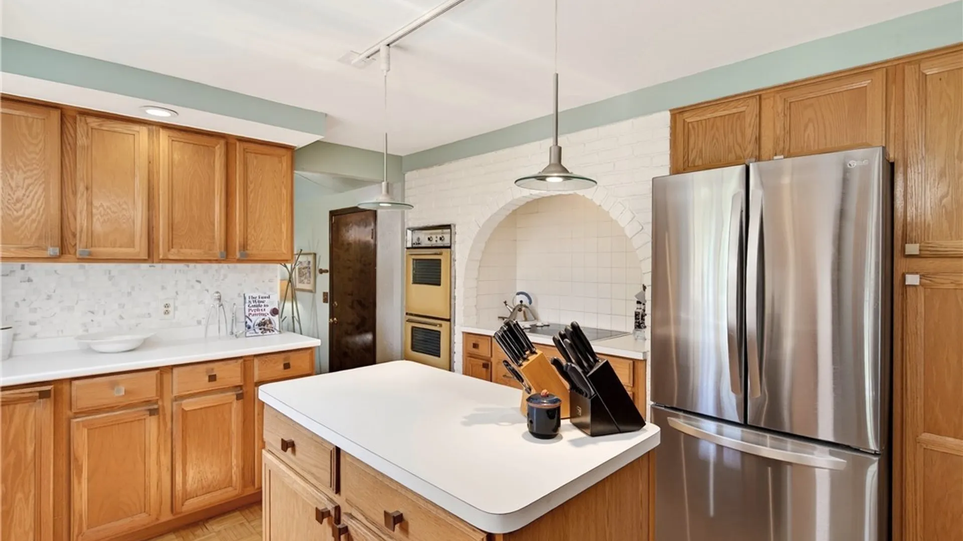 Property at 5241 Willowbrook Drive, Clarence, NY 14031 13
