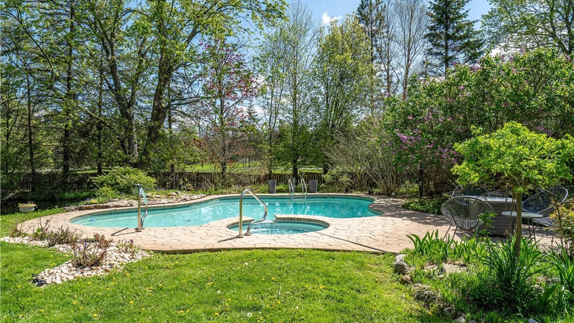 Property at 5241 Willowbrook Drive, Clarence, NY 14031 40