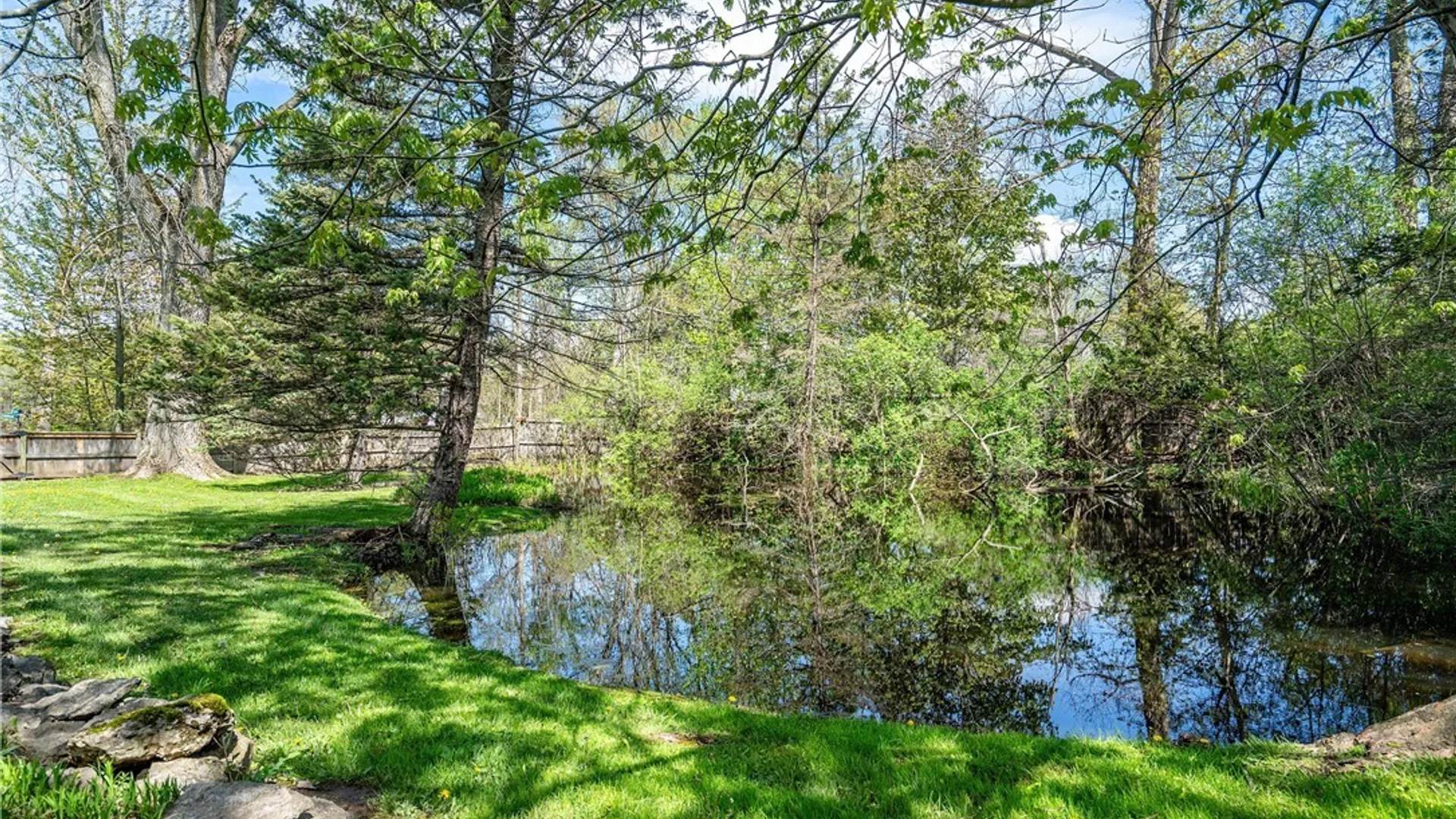 Property at 5241 Willowbrook Drive, Clarence, NY 14031 42