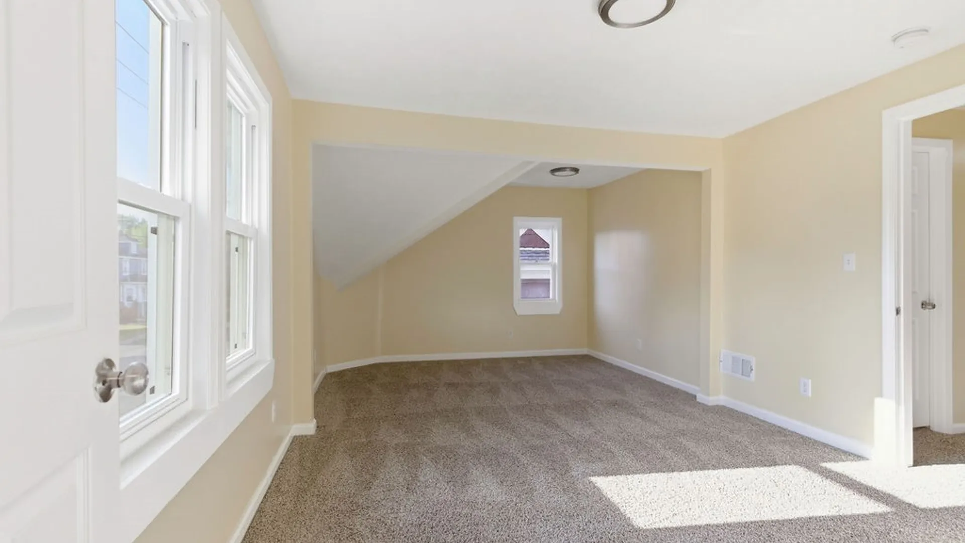 Property at 124 Mayar Street, Syracuse, NY 13208 21