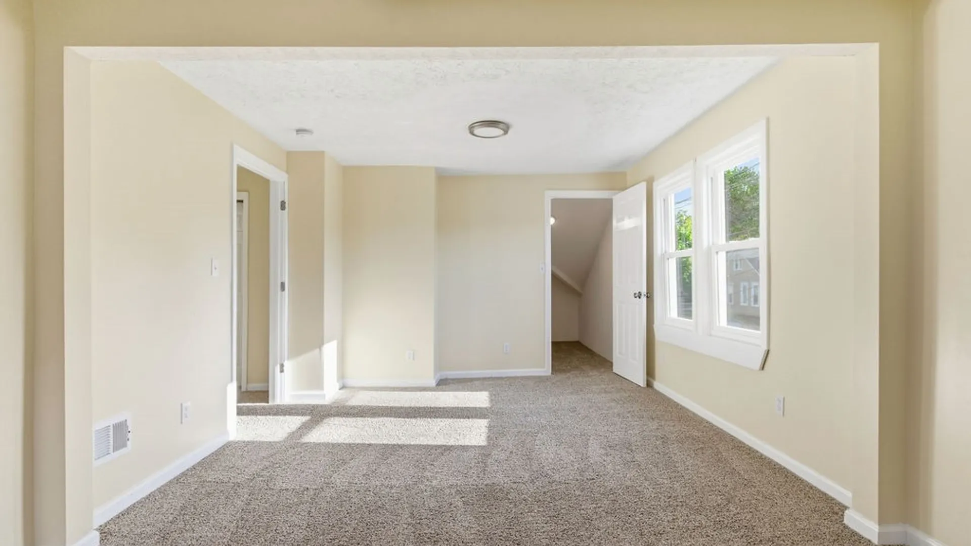 Property at 124 Mayar Street, Syracuse, NY 13208 22