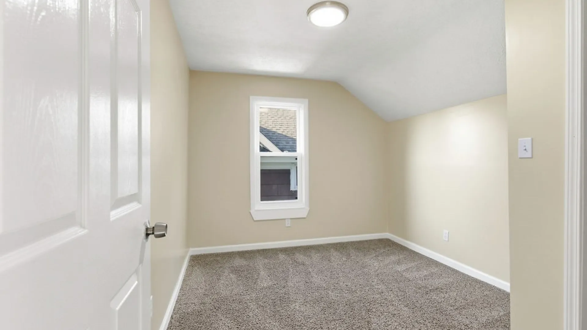 Property at 124 Mayar Street, Syracuse, NY 13208 23