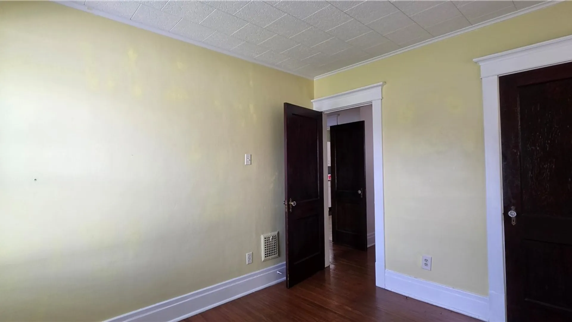 Property at 107 Haller Avenue, Cheektowaga, NY 14211 19