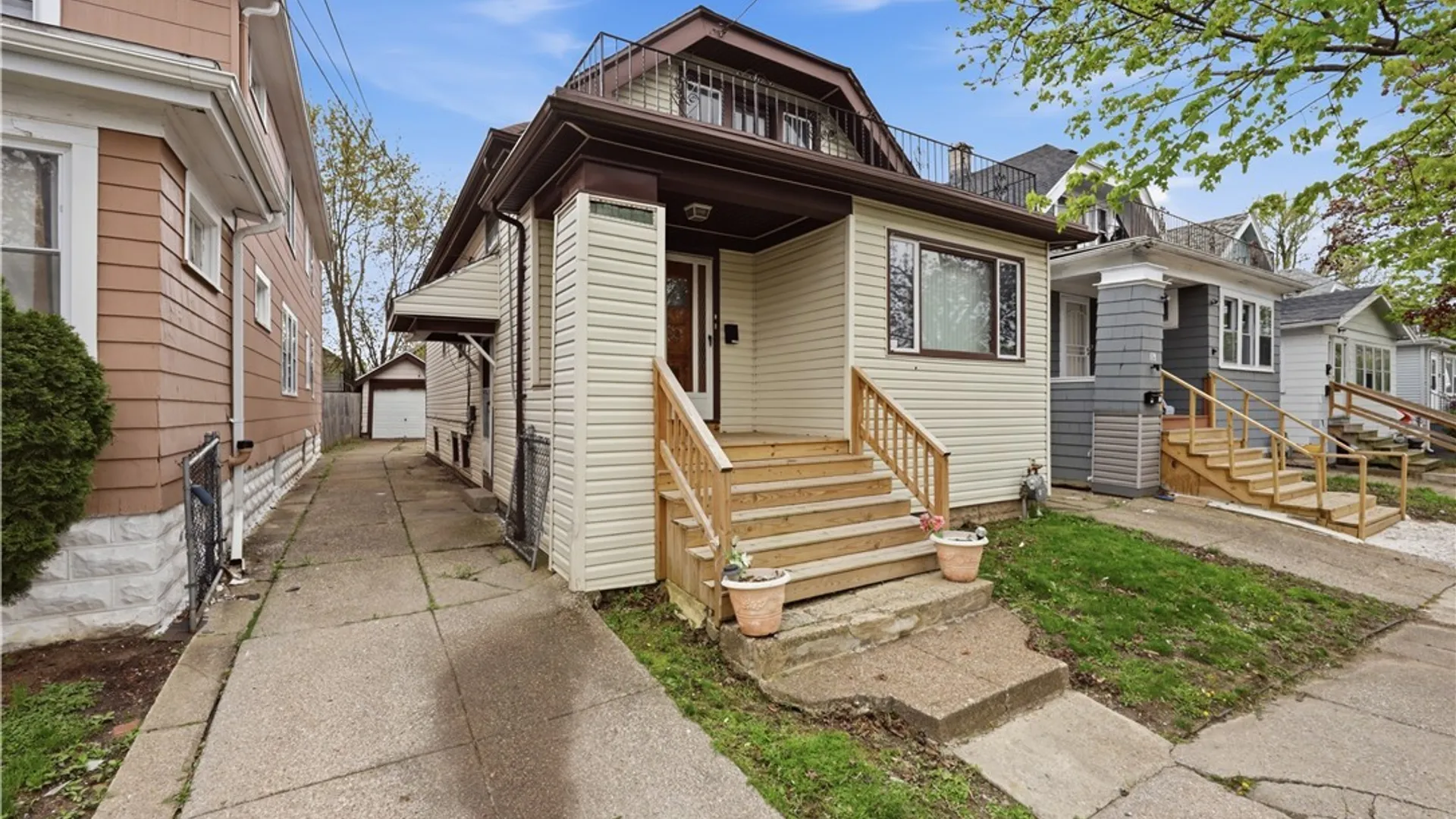 Property at 123 Rounds Avenue, Buffalo, NY 14215 2