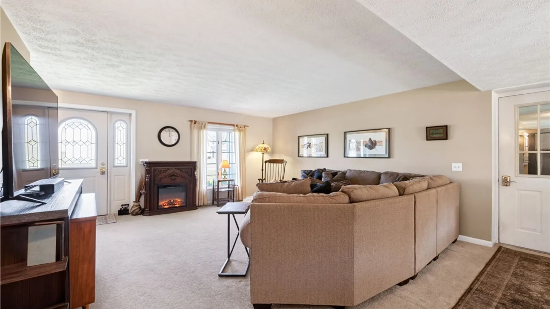 Property at 11 Pen-Web Park, Penfield, NY 14580 14