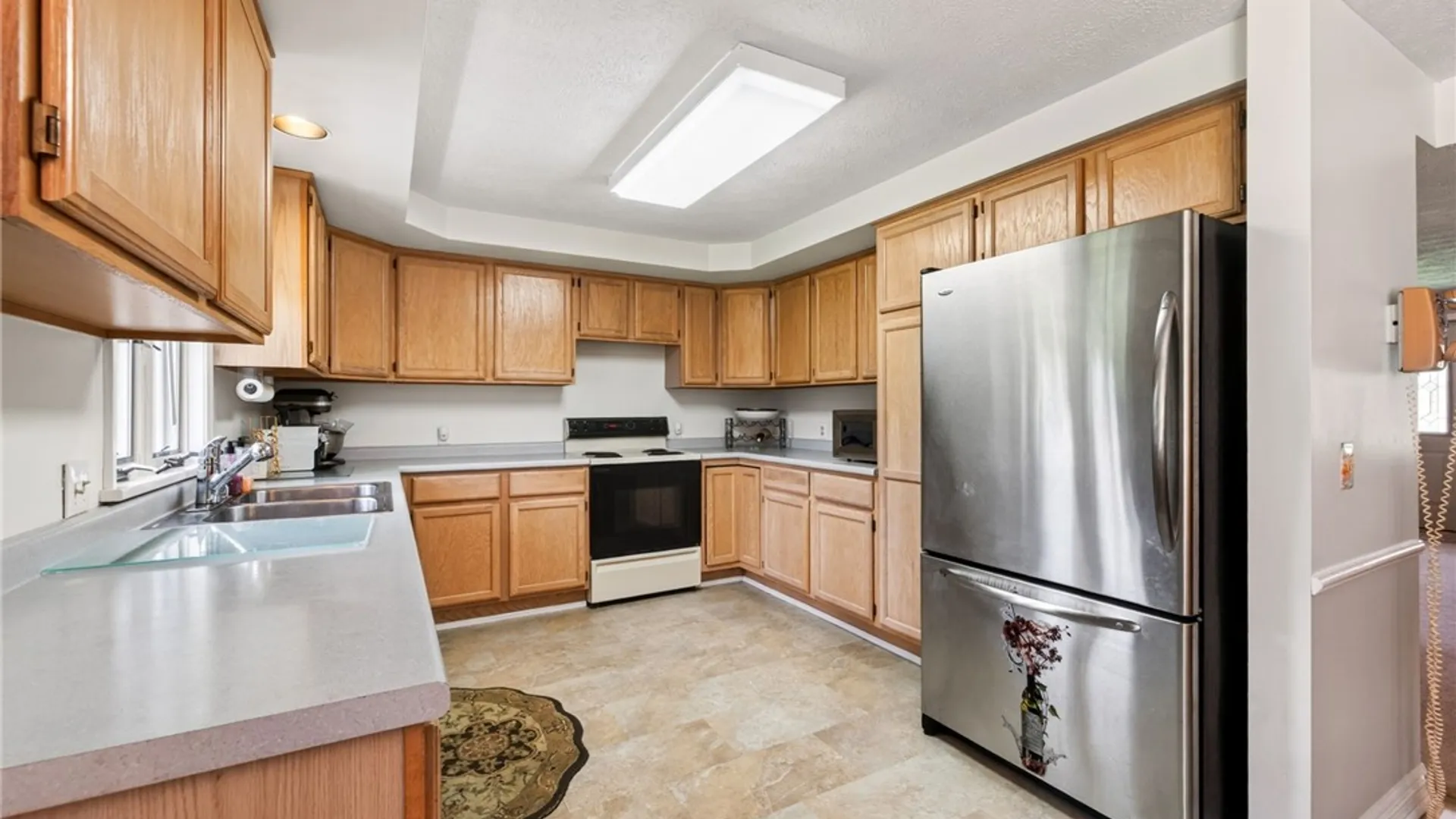 Property at 11 Pen-Web Park, Penfield, NY 14580 20