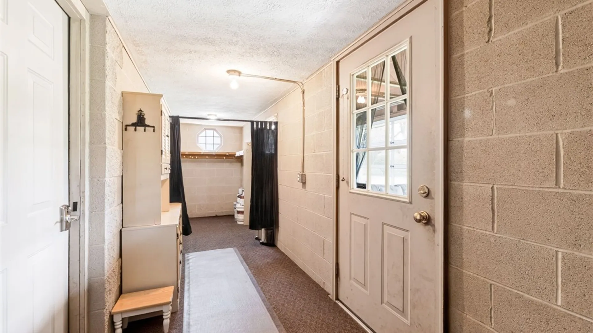 Property at 11 Pen-Web Park, Penfield, NY 14580 22