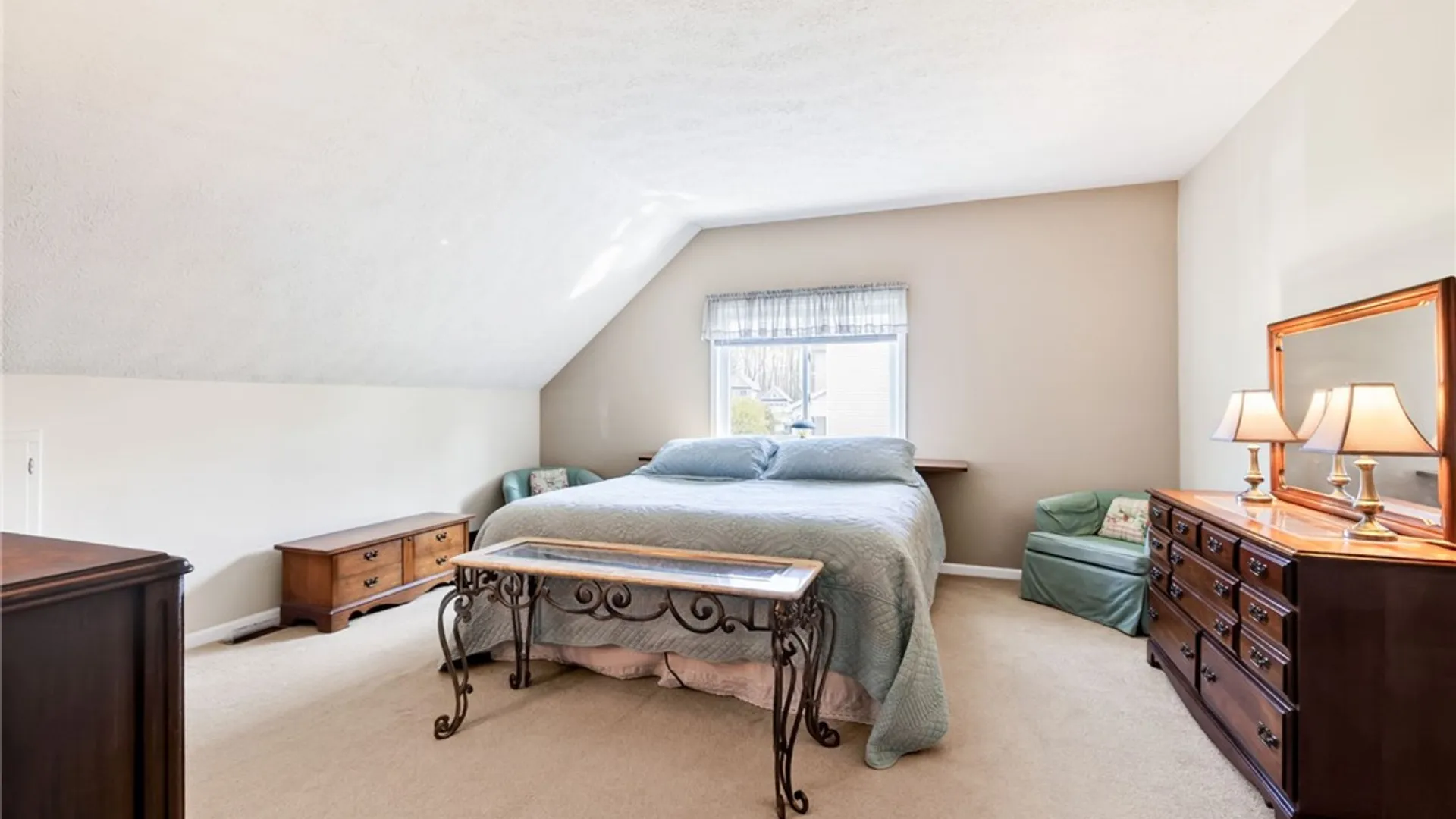 Property at 11 Pen-Web Park, Penfield, NY 14580 36