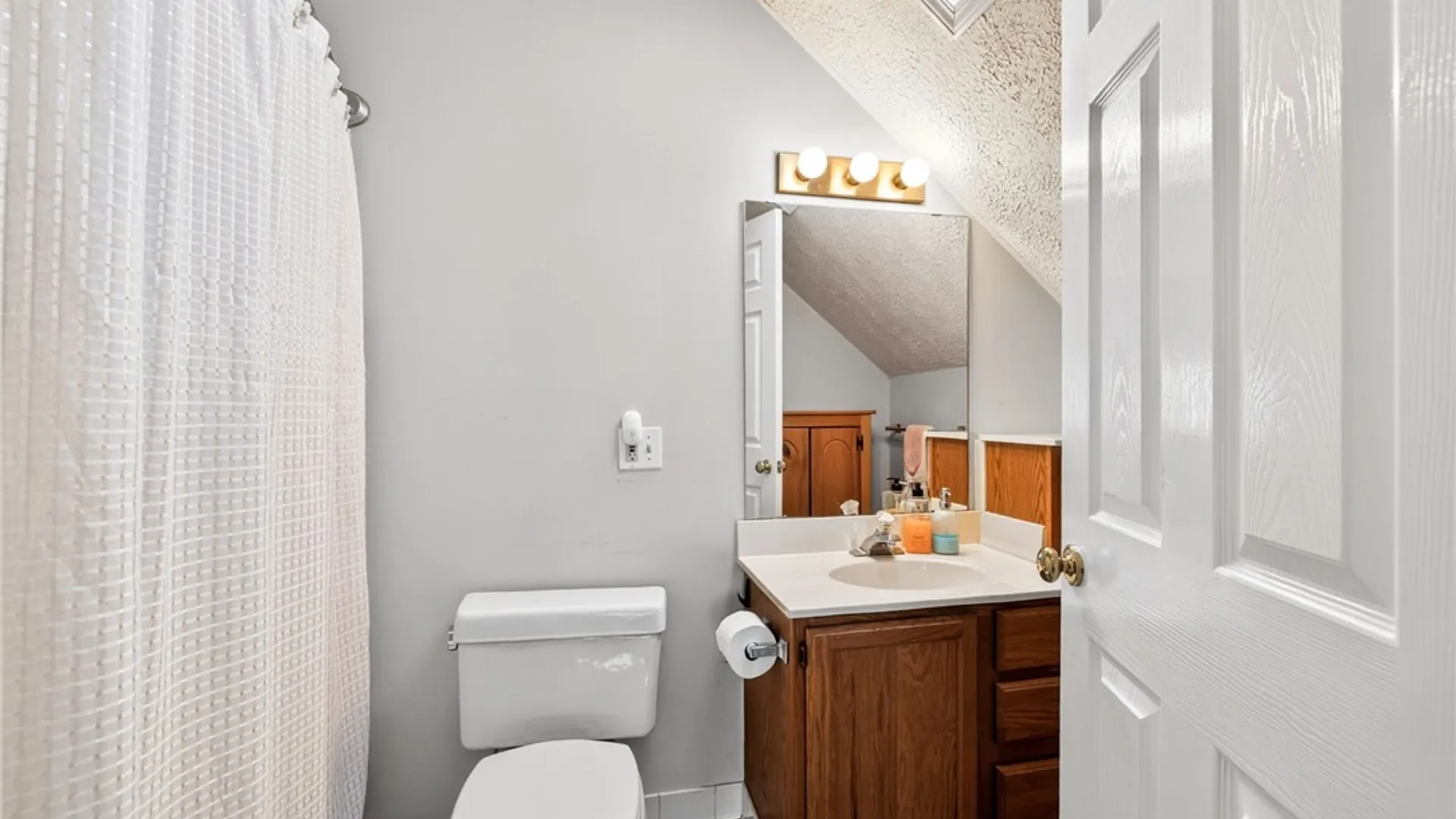 Property at 11 Pen-Web Park, Penfield, NY 14580 39