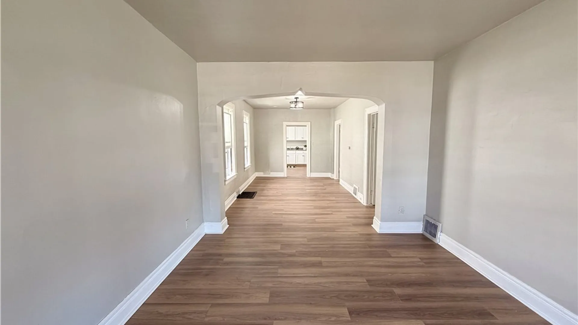 Property at 73 Inter Park Avenue, Buffalo, NY 14211 15