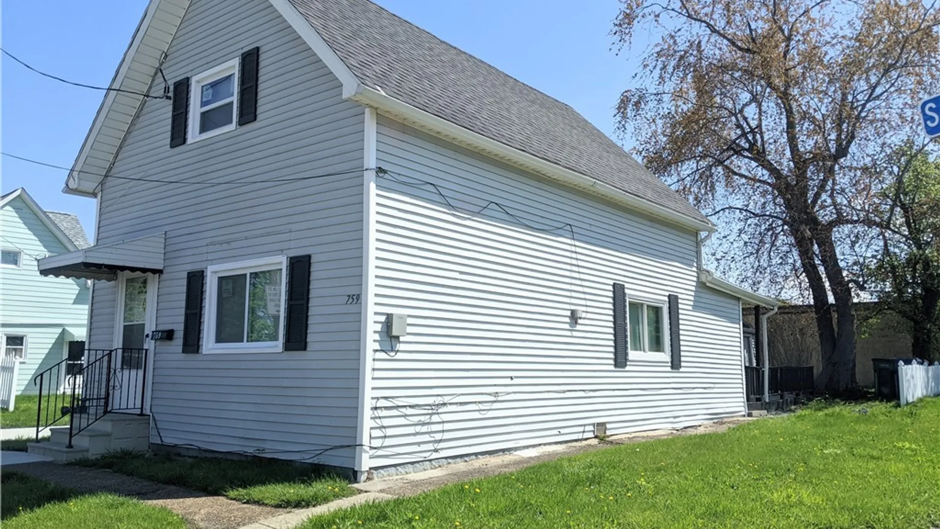 Property at 759 S Ogden Street, Buffalo, NY 14206 3