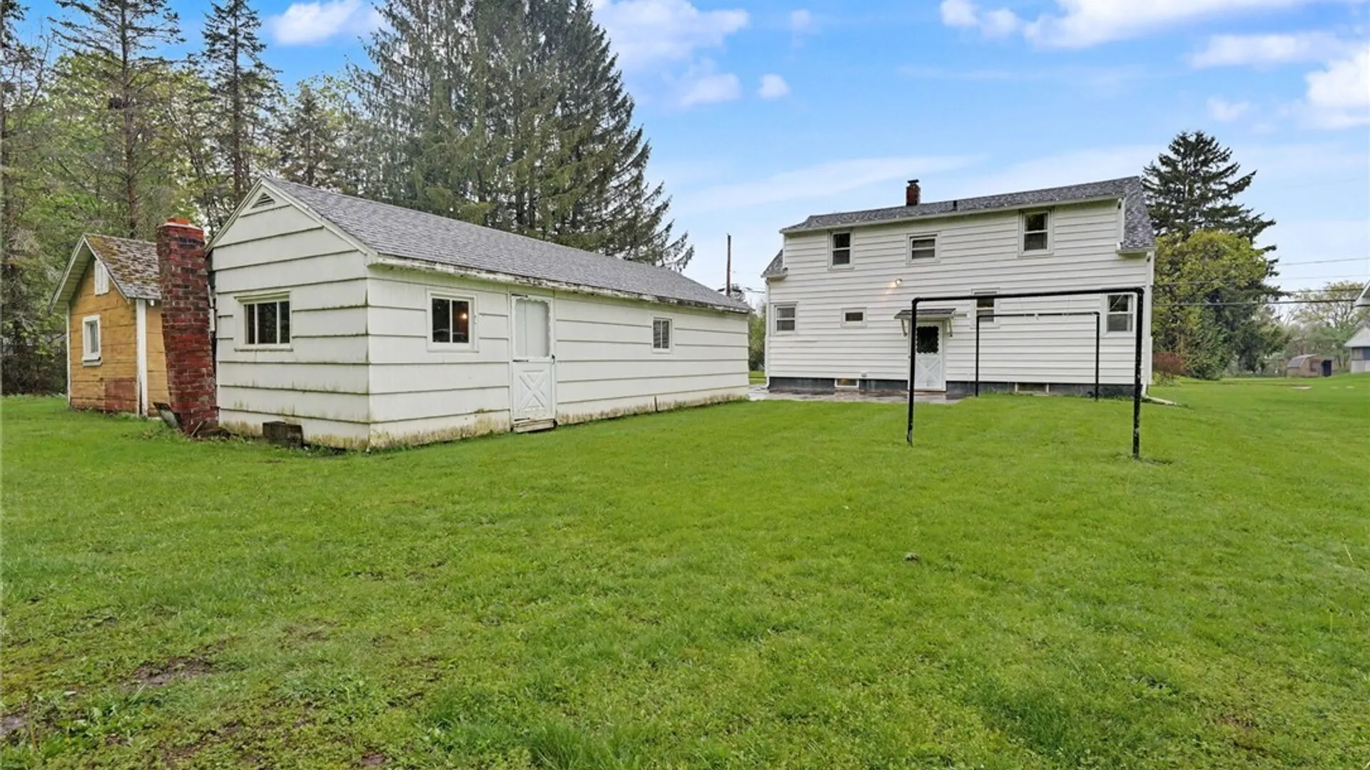 Property at 324 Queen Street, Olean, NY 14760 5