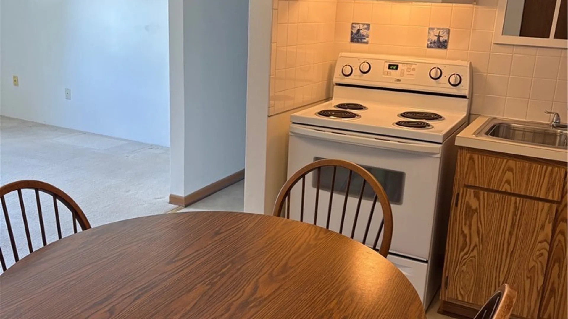 Property at 51 86th Street, Niagara Falls, NY 14304 9