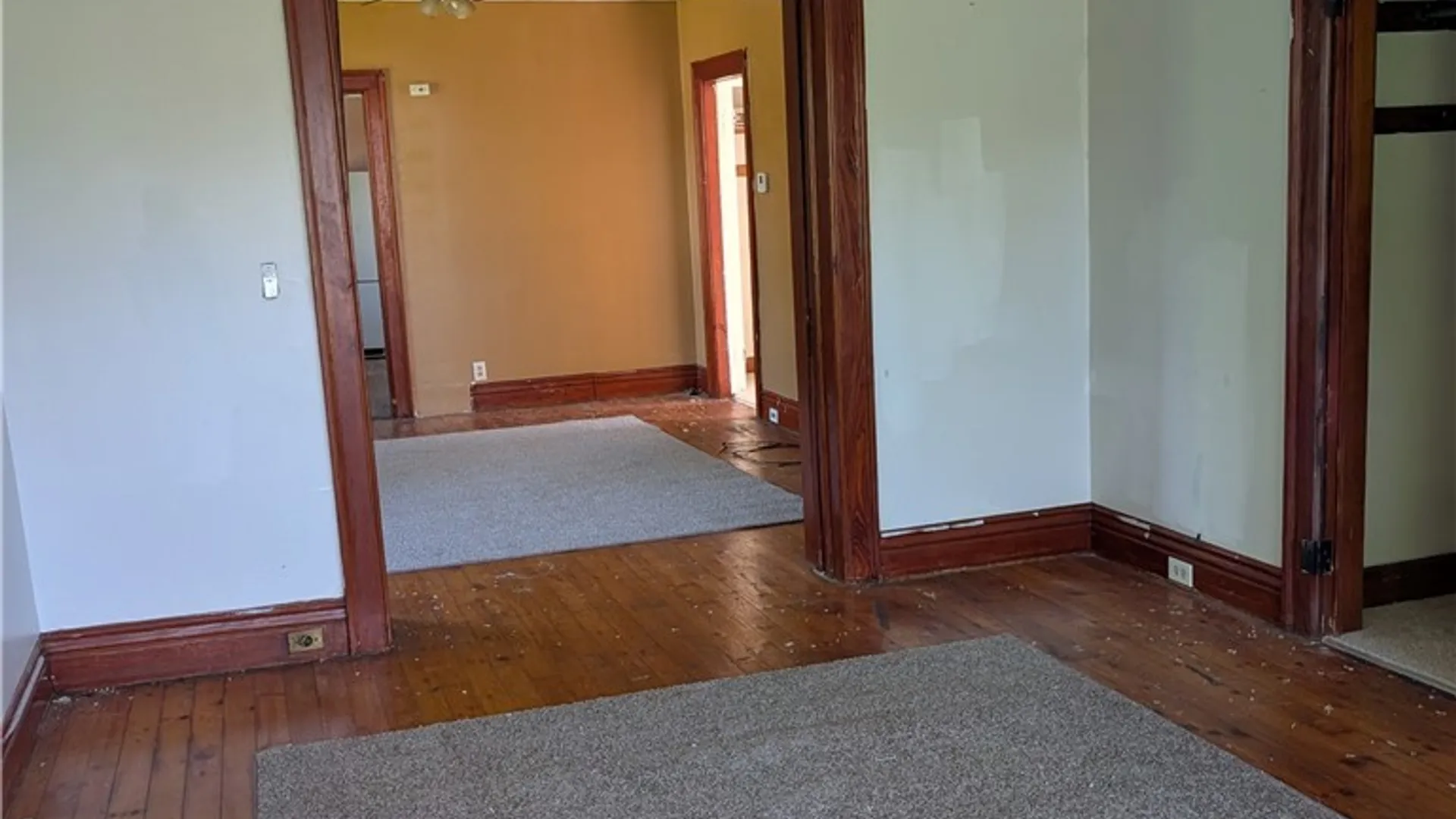 Property at 59 Edna Place, Buffalo, NY 14209 15