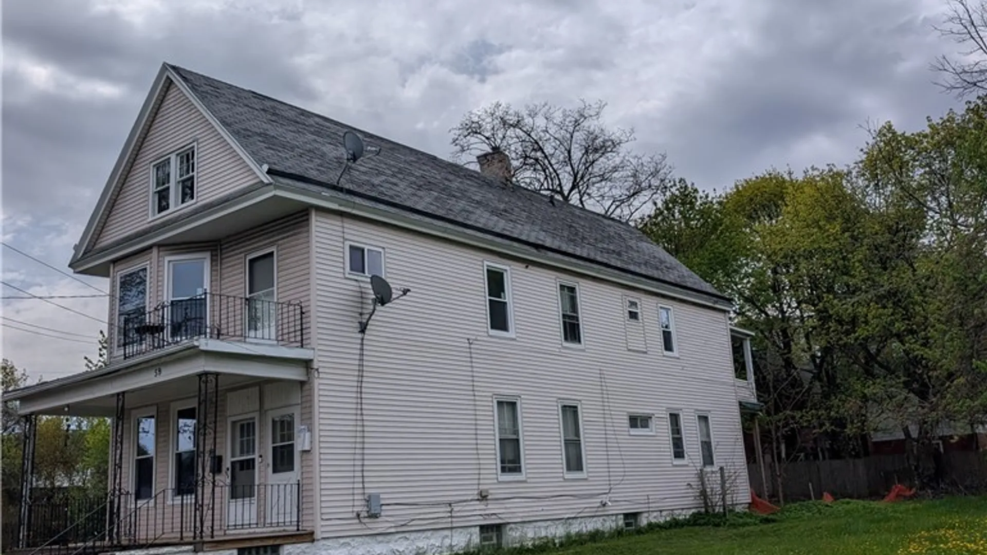 Property at 59 Edna Place, Buffalo, NY 14209 2