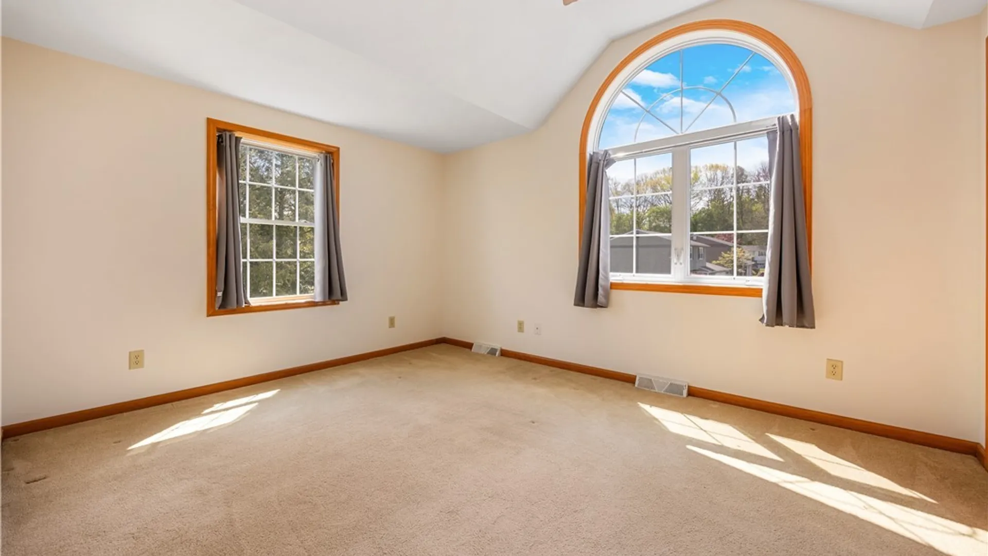 Property at 7626 Sandy Lane, Clay, NY 13212 23