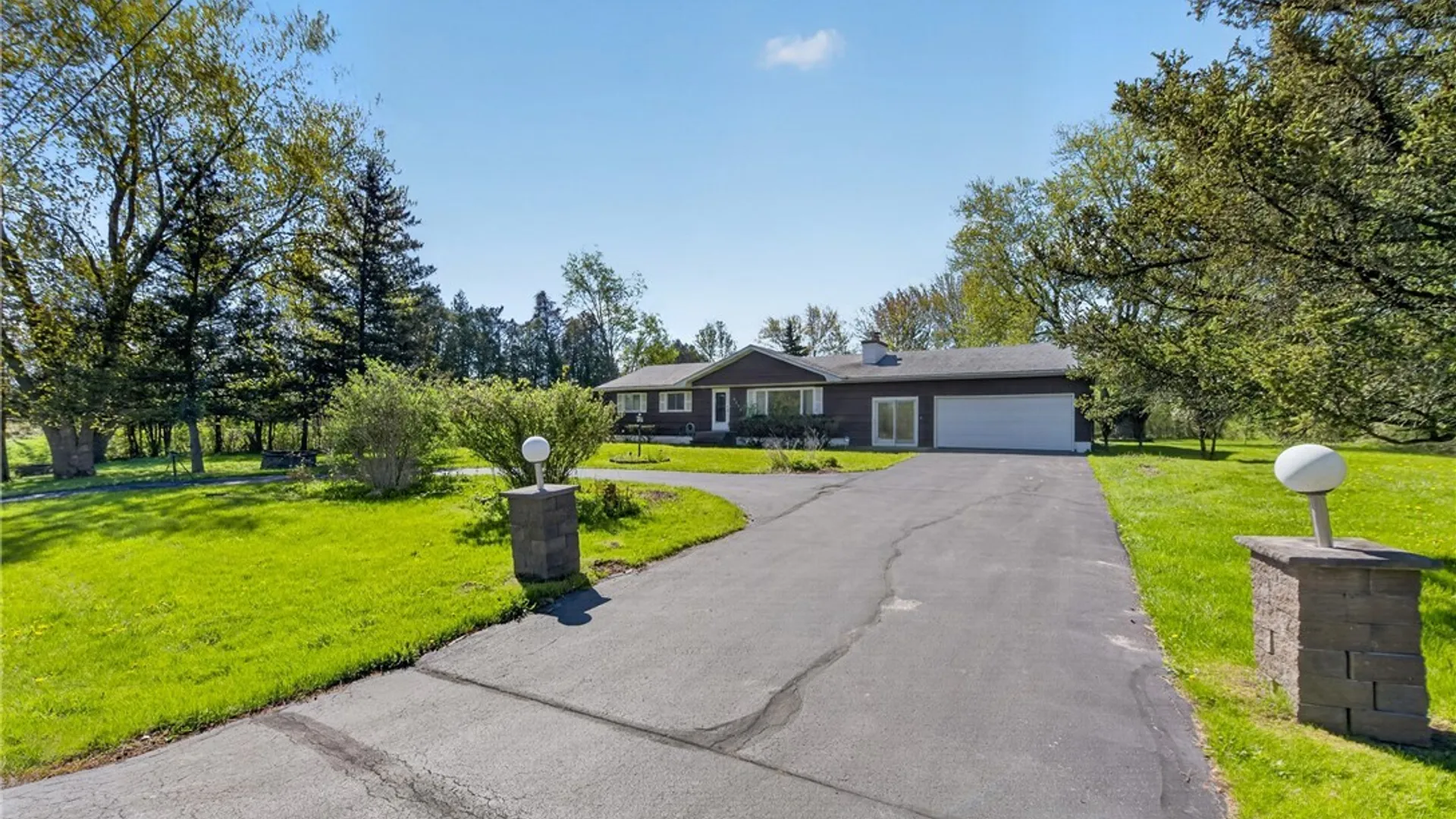 Property at 6590 Badgley Rd, DeWitt, NY 13057 2