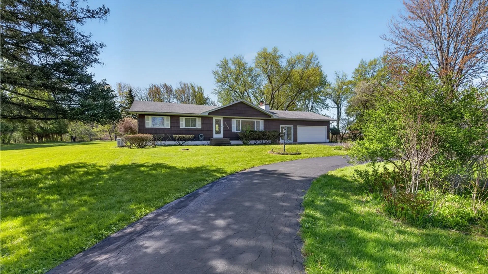 Property at 6590 Badgley Rd, DeWitt, NY 13057 3